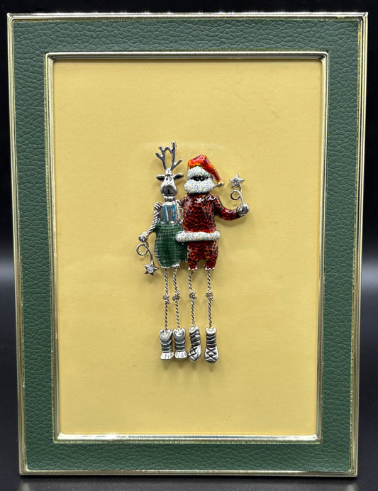 Swaying Santa and Reindeer