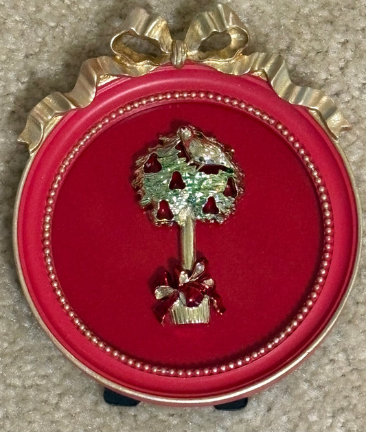 Partridge in a pear tree