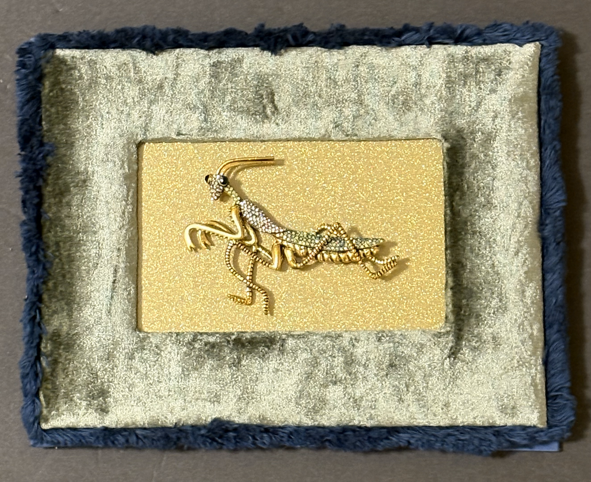 Rhinestone Mantis